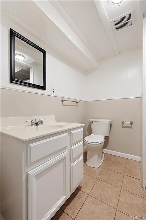 2066 Teaneck Circle, Wixom, MI 48393 — Photo 32
