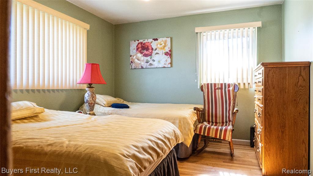 24641 Church Street, Oak Park, MI 48237 — Photo 12