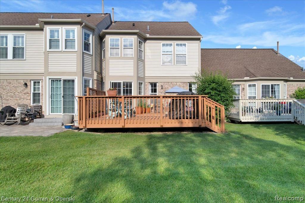 4414 HUNTERS Circle E, Canton, MI 48188 — Photo 25