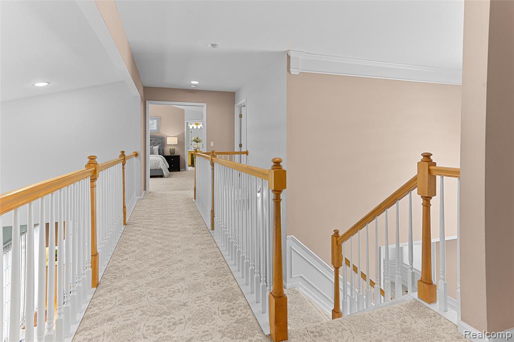 7567 WINDGATE Circle, West Bloomfield, MI 48323 — Photo 24