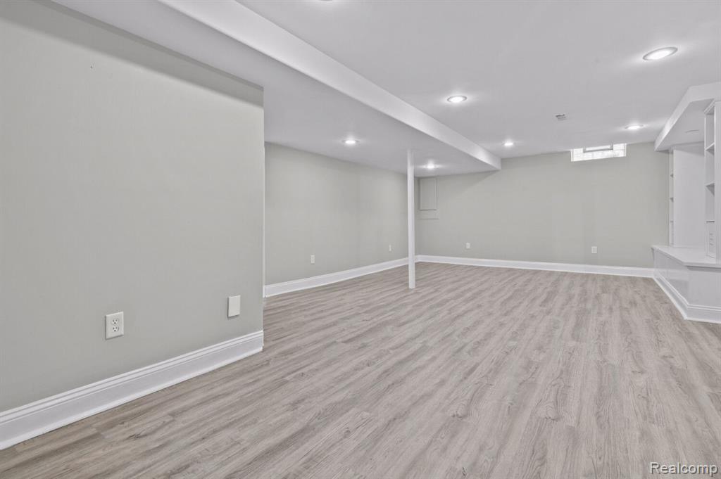 6536 Weathersfield Way, Canton, MI 48187 — Photo 25