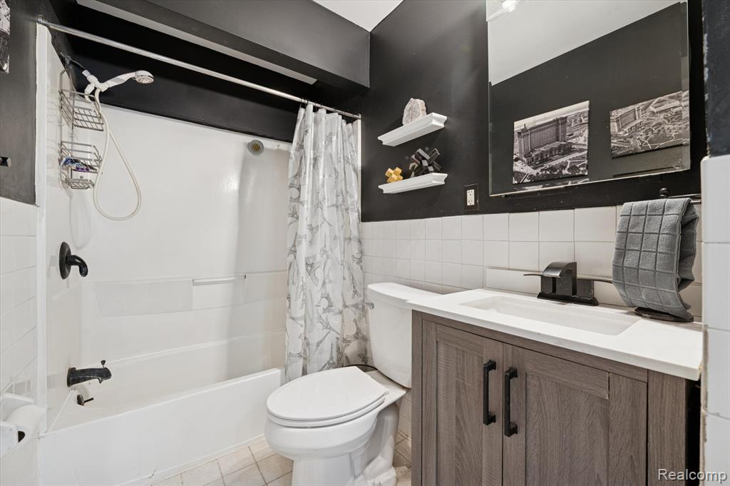 7590 Campbell Street, Taylor, MI 48180 — Photo 21