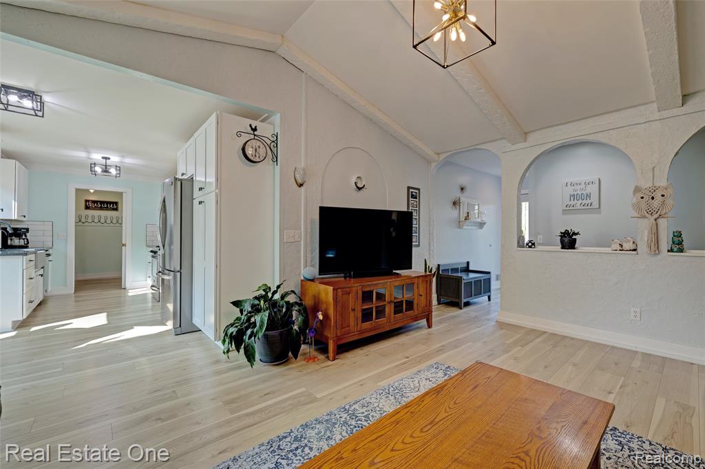 5327 Edgar Road, Clarkston, MI — Photo 9