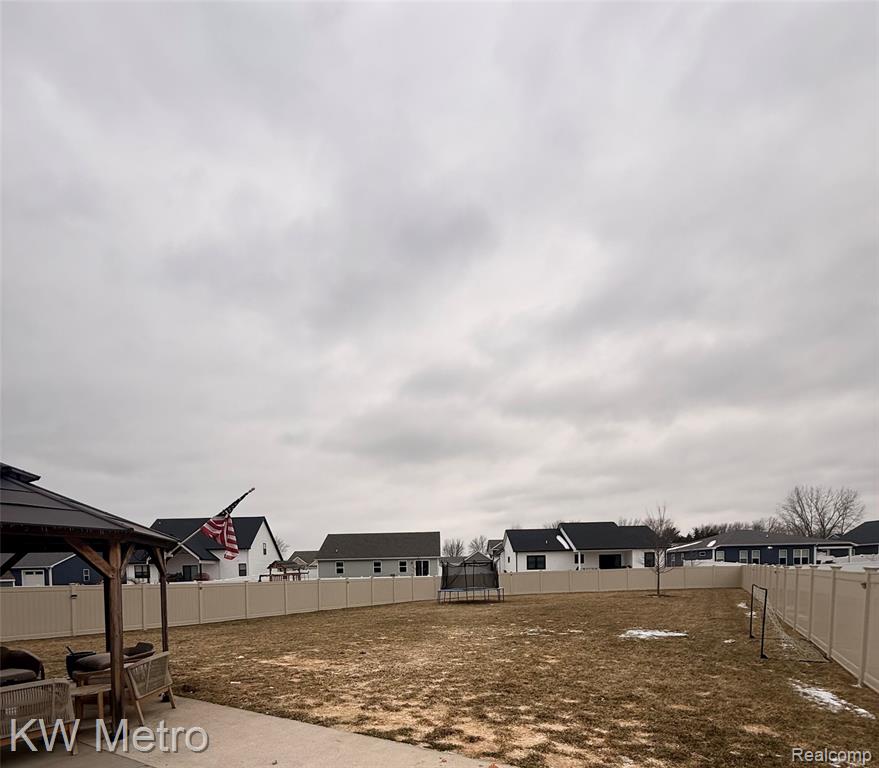 5760 Stone Briar Lane S, Freeland, MI 48623 — Photo 44