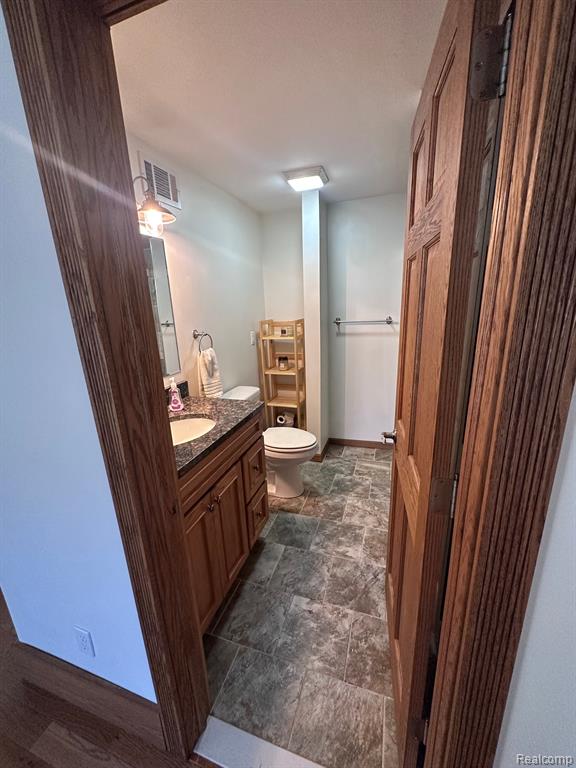 543 W MIDDLE Street, Chelsea, MI 48118 — Photo 13