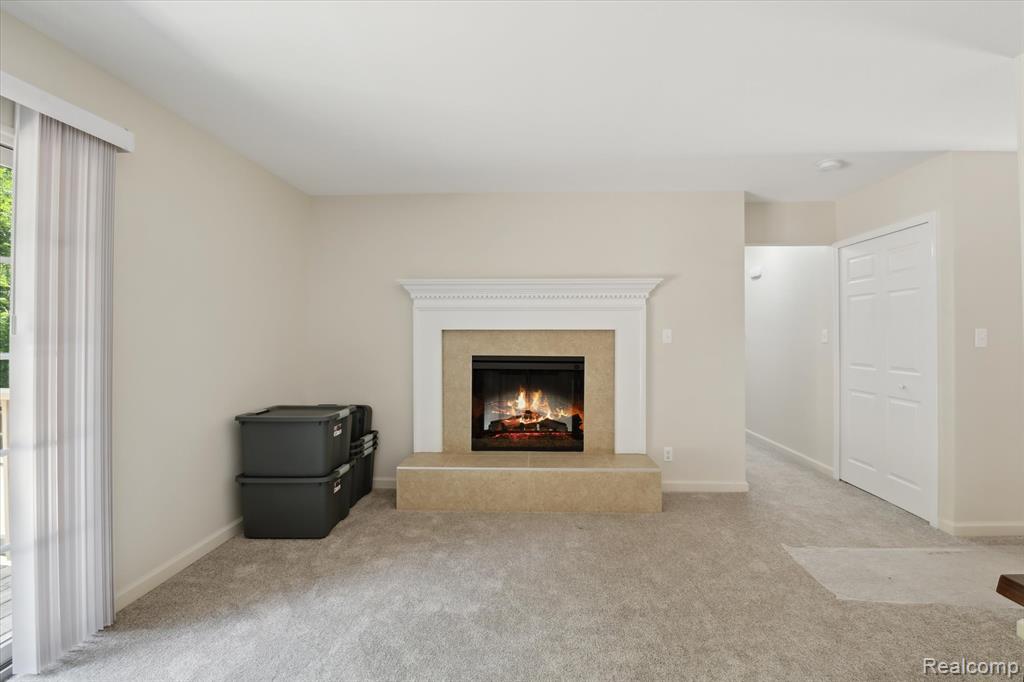 5849 Whispering Oaks Drive, Howell, MI 48855 — Photo 8