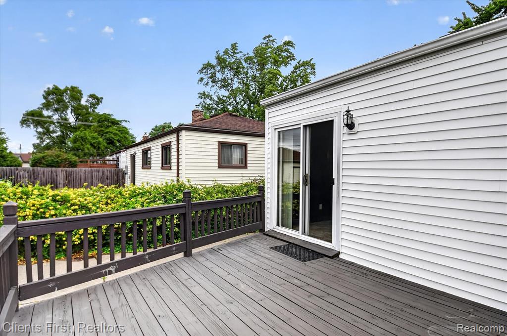 873 Schuman Street, Garden City, MI — Photo 23