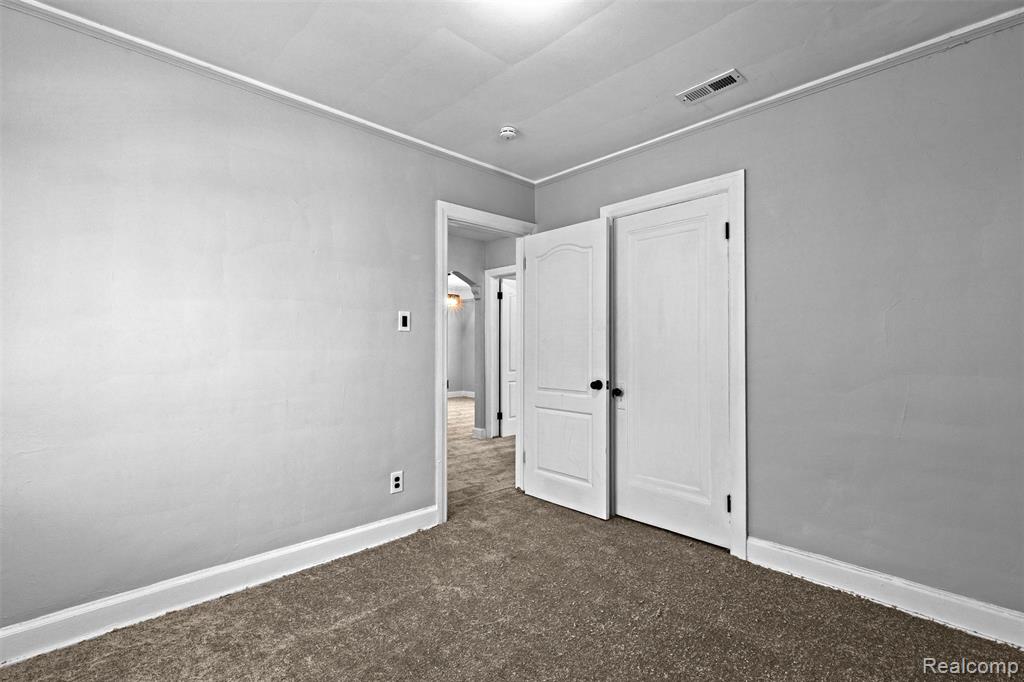 5243 Devonshire Road, Detroit, MI 48224 — Photo 11
