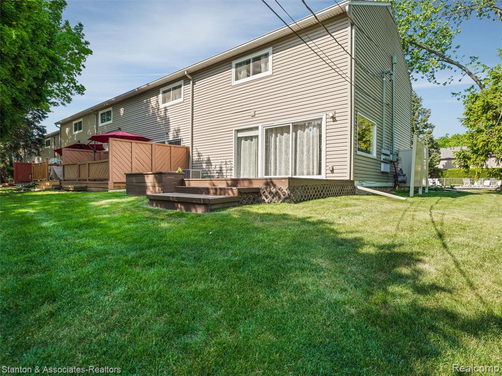 799 Kirts Boulevard, Troy, MI 48084 — Photo 33