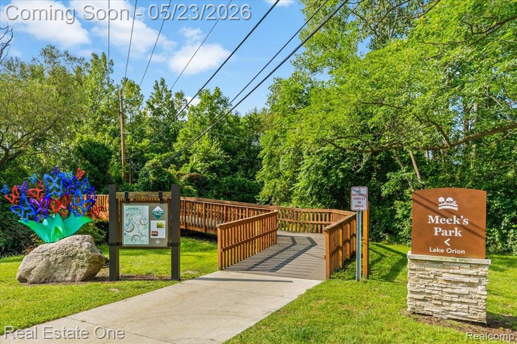 128 S SLATER Street, Lake Orion, MI 48362 — Photo 49