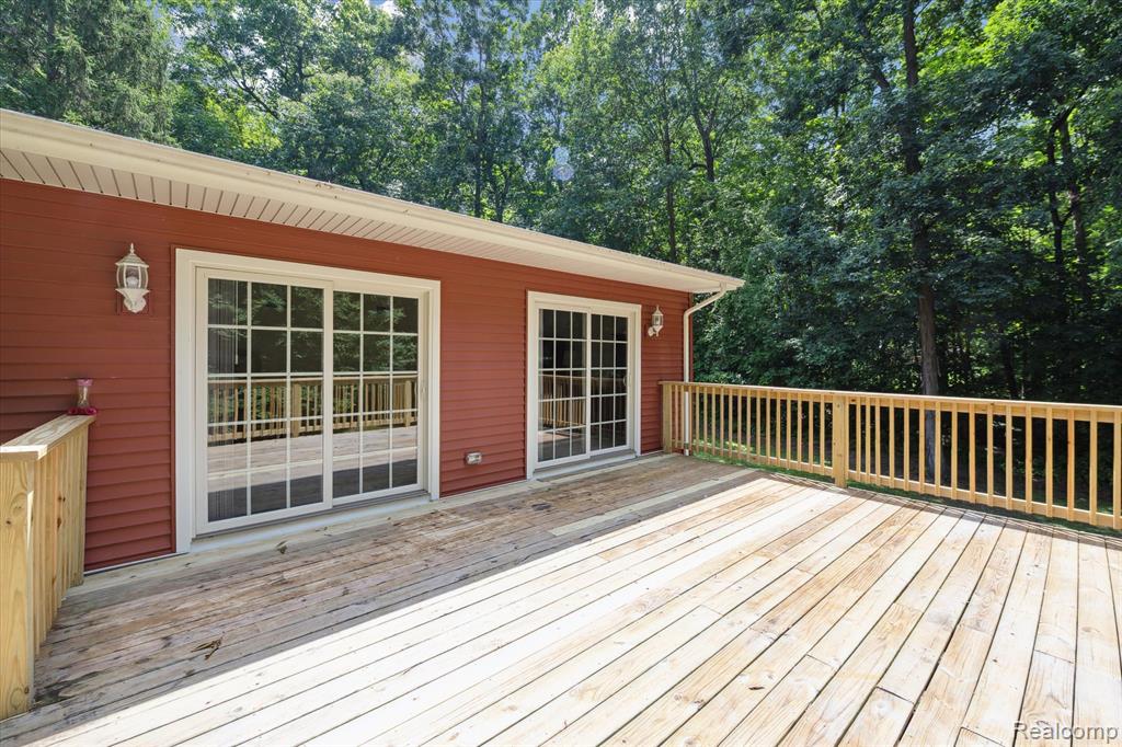 5849 Whispering Oaks Drive, Howell, MI 48855 — Photo 40