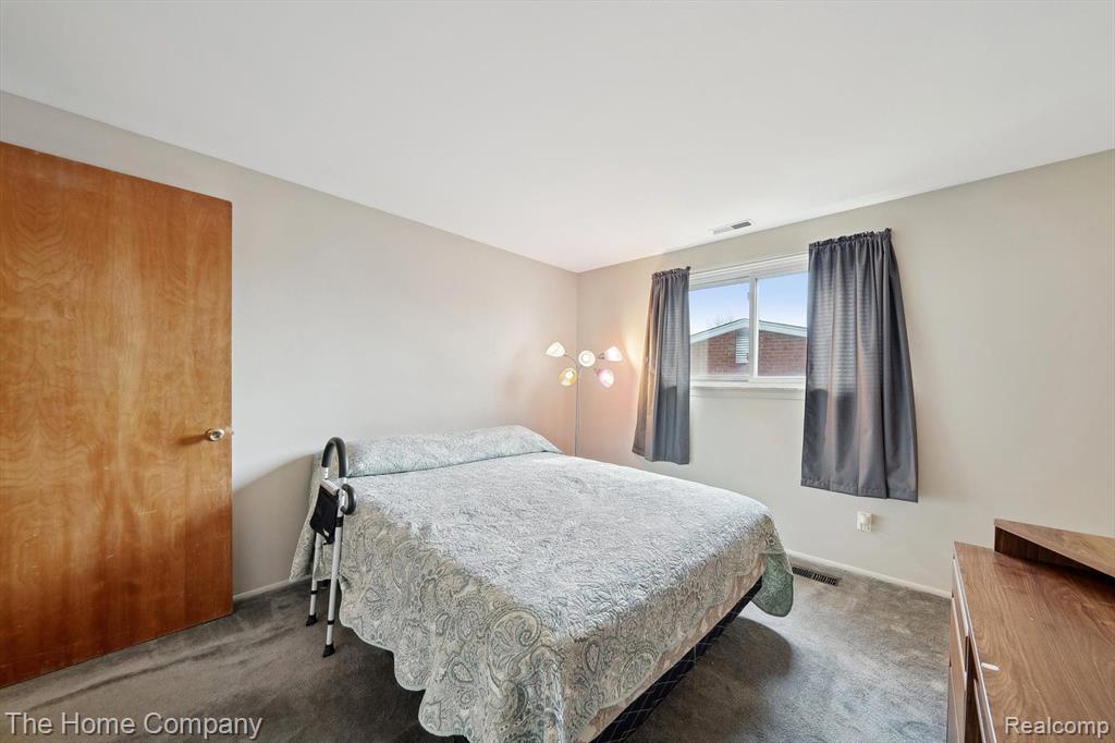 4473 Parkside Boulevard, Allen Park, MI 48101 — Photo 26