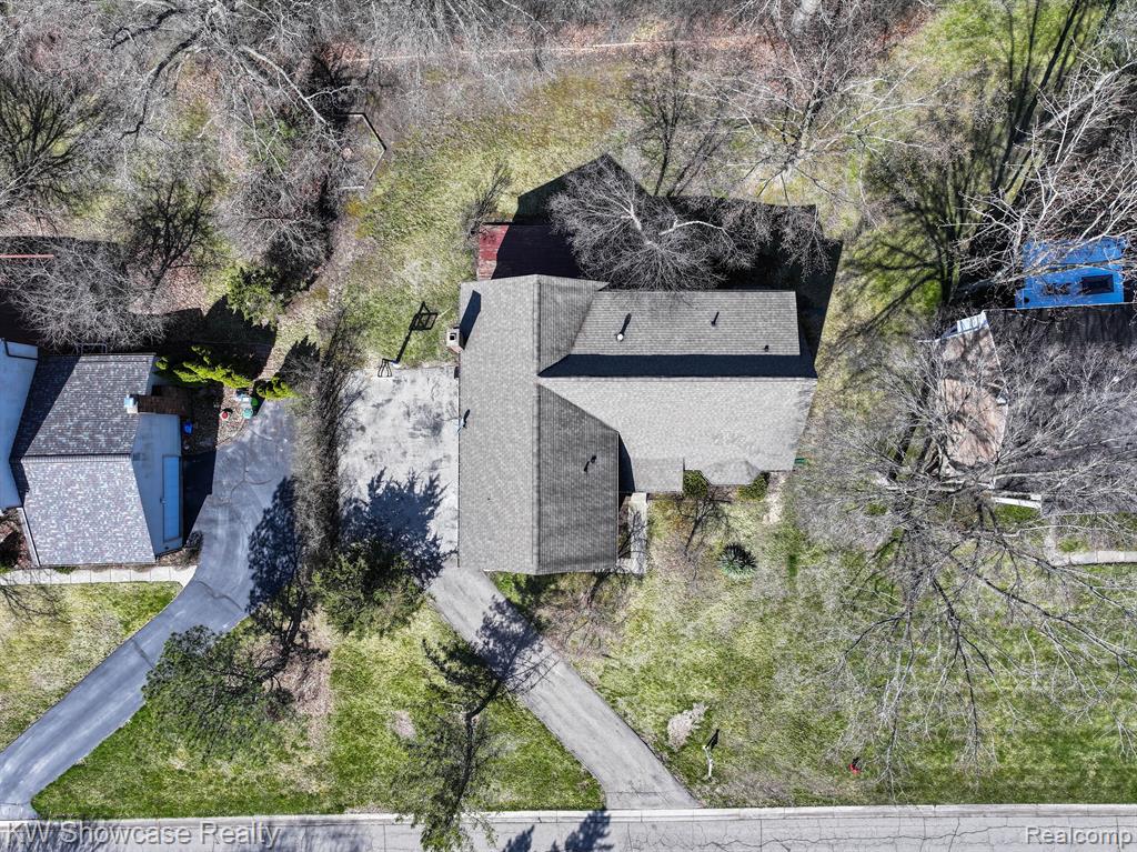 4238 STILL MEADOW Lane, West Bloomfield, MI 48323 — Photo 76
