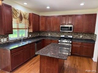 4853 Vinewood Drive, Sterling Heights, MI 48314 — Photo 12