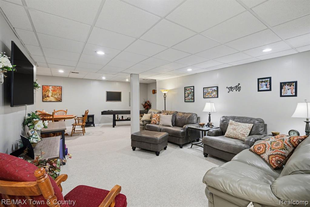 223 Primrose Lane, Flushing, MI 48433 — Photo 26