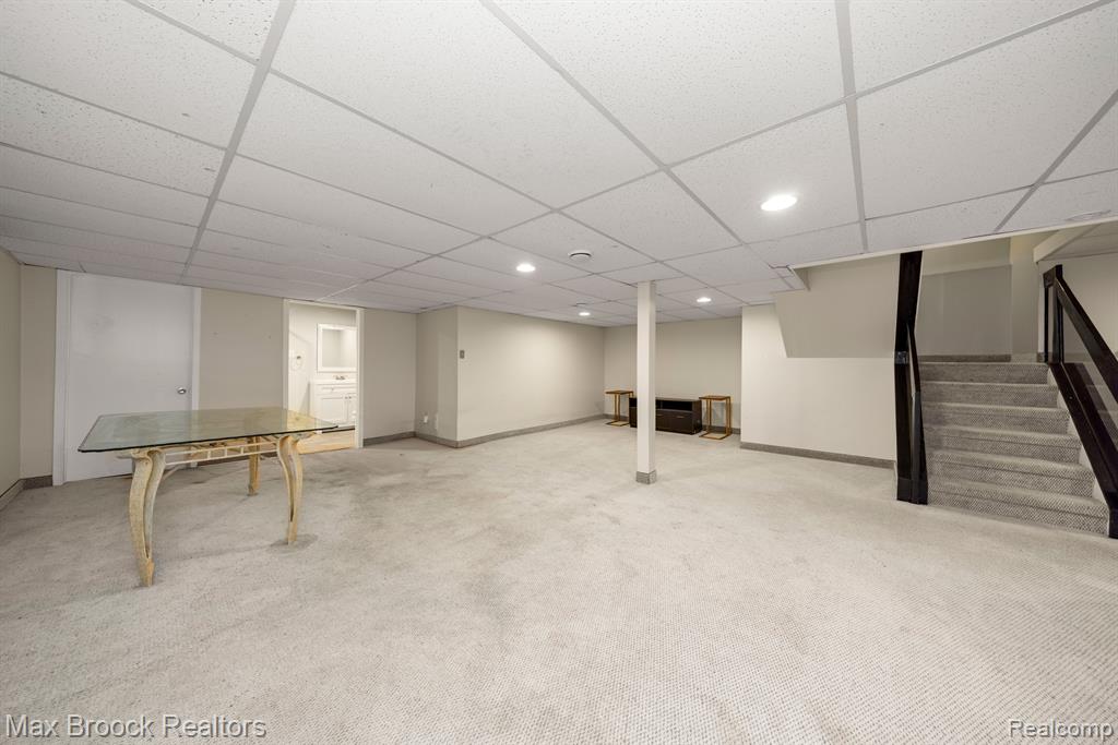 5547 MAPLE LEAF Court, West Bloomfield, MI — Photo 41