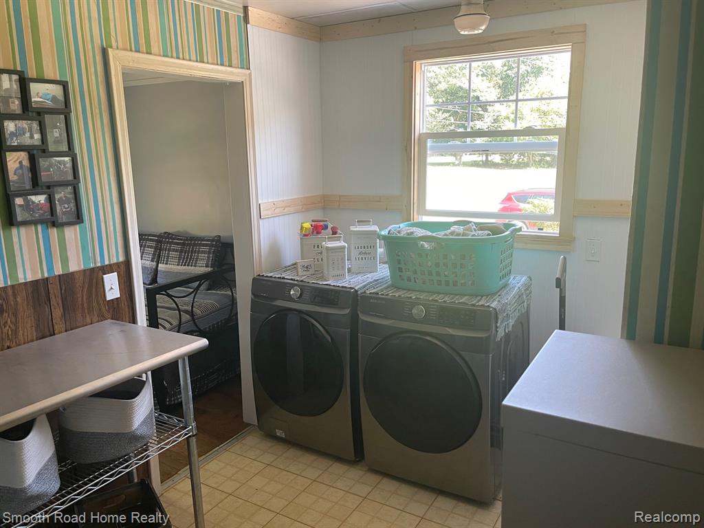 20375 Sumpter Road, Belleville, MI 48111 — Photo 32