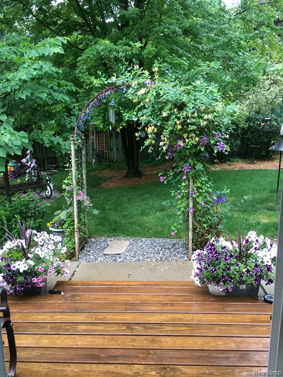 2941 Silverhill Drive, Waterford, MI 48329 — Photo 53