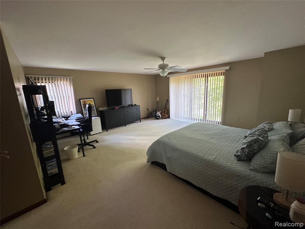 6473 Red Oak Drive, Troy, MI 48098 — Photo 13