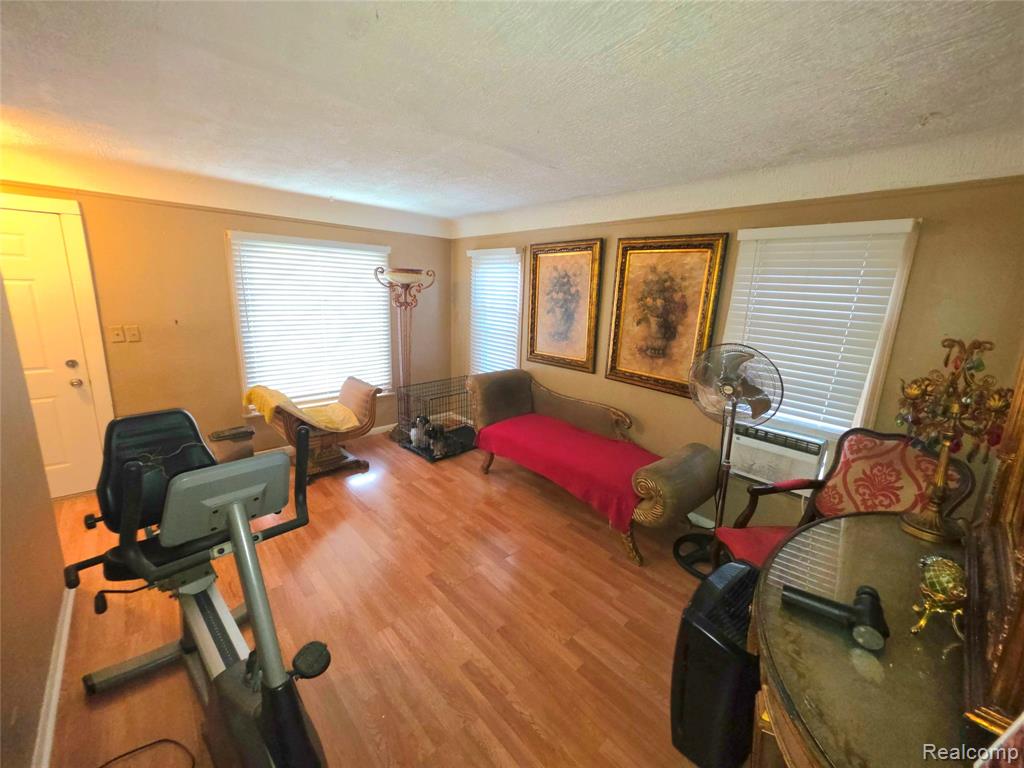9608 Piedmont Street, Detroit, MI 48228 — Photo 3