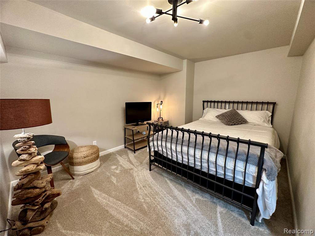 85 Overlake Drive, Lake Orion, MI 48362 — Photo 37