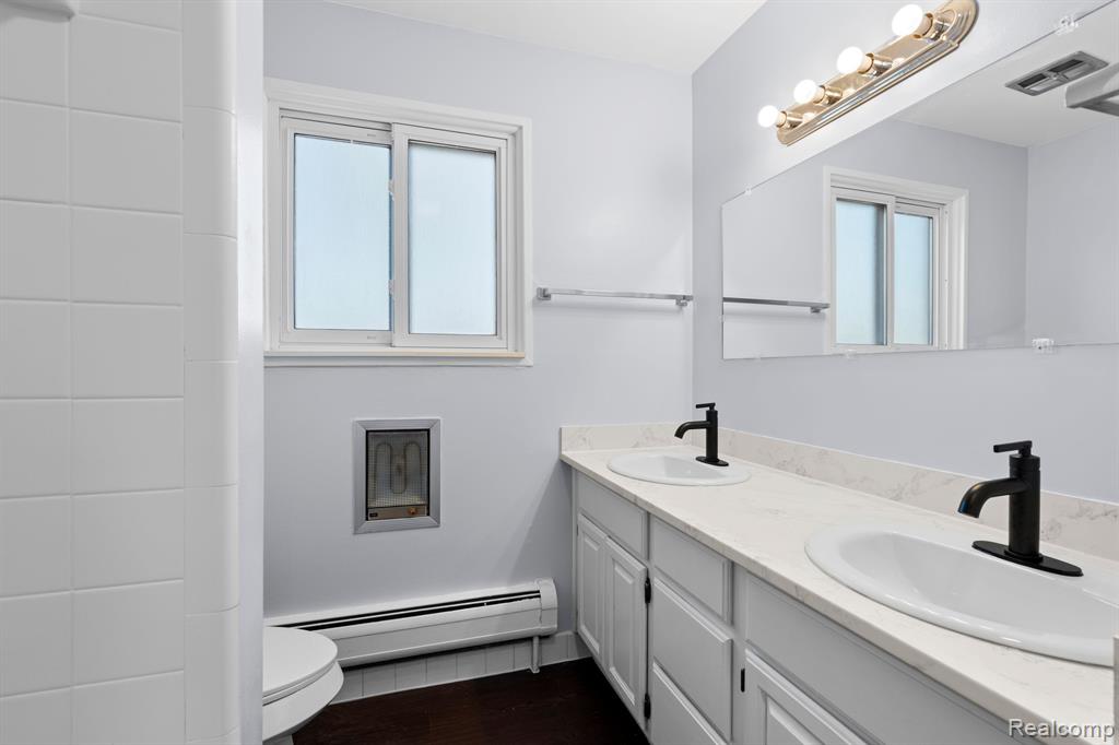 7350 N INKSTER Road, 108, Dearborn Heights, MI 48127 — Photo 17