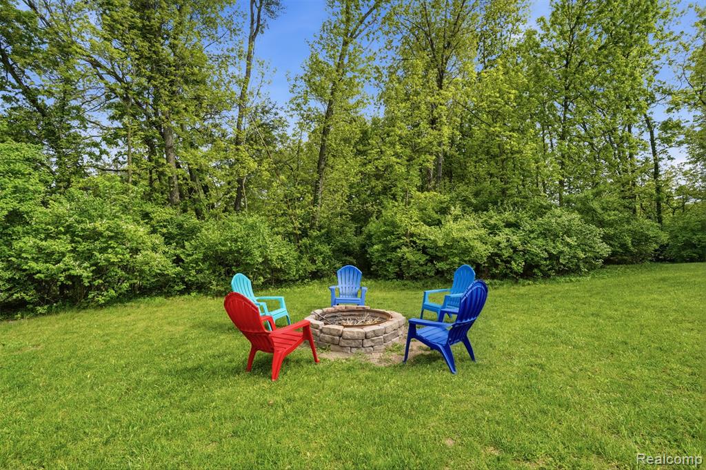 4172 Prairie Rose Drive, Howell, MI 48843 — Photo 38