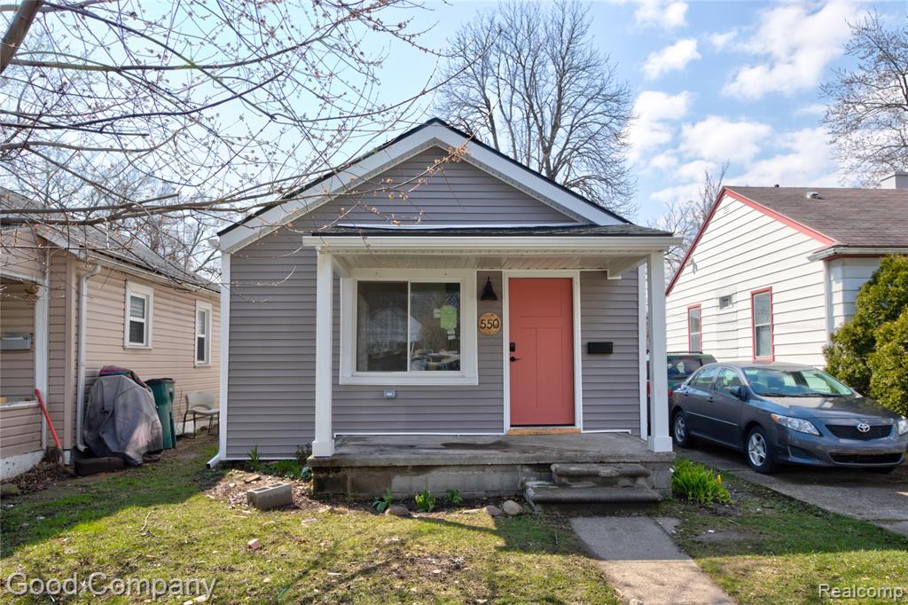 550 E Breckenridge Street, Ferndale, MI 48220 — front exterior