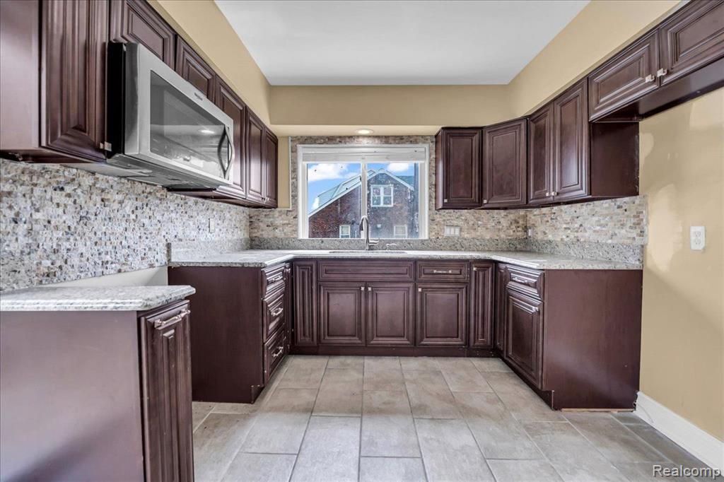 4636 TERNES Street, Dearborn, MI 48126 — Photo 10
