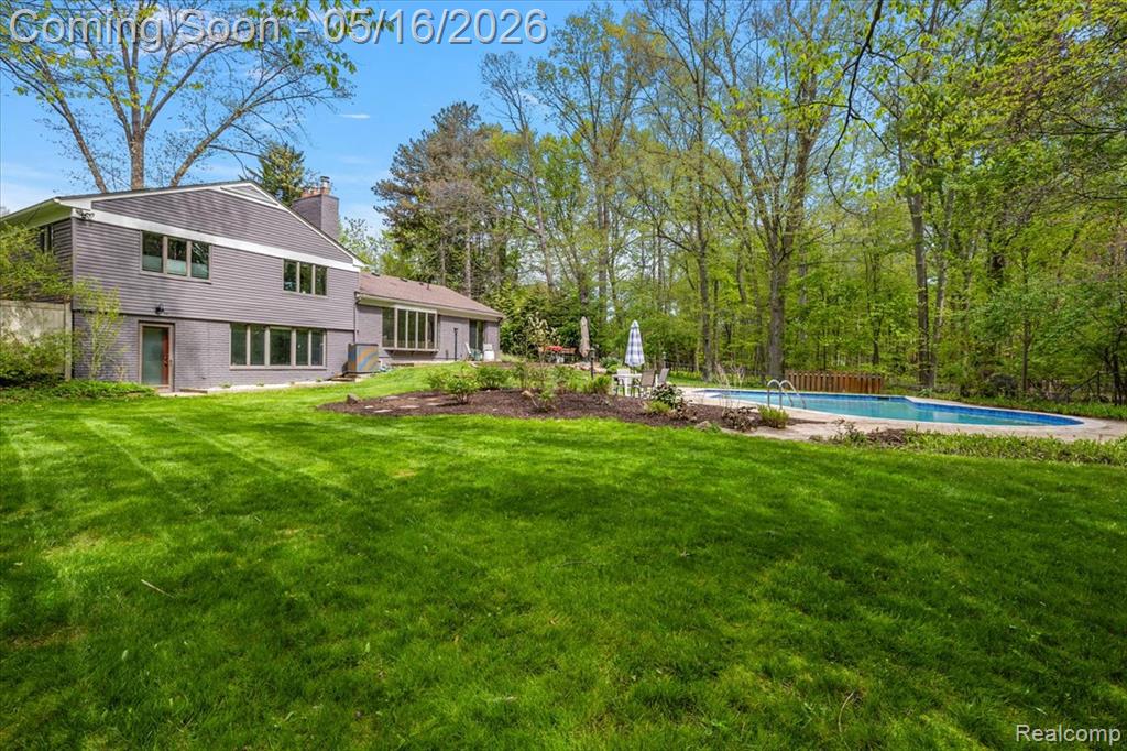 28455 Wellington Street, Farmington, MI 48334 — Photo 17