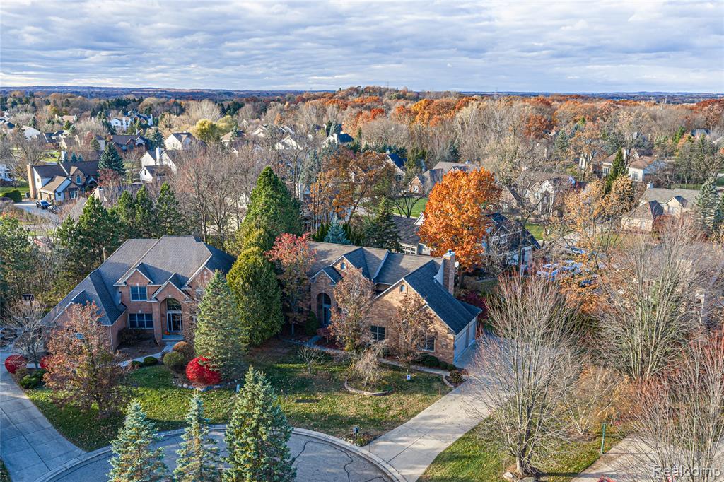 3904 KAELEAF Road, Lake Orion, MI — Photo 3