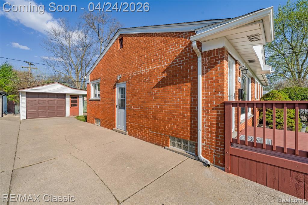 6647 Arcola Street, Garden City, MI — Photo 4