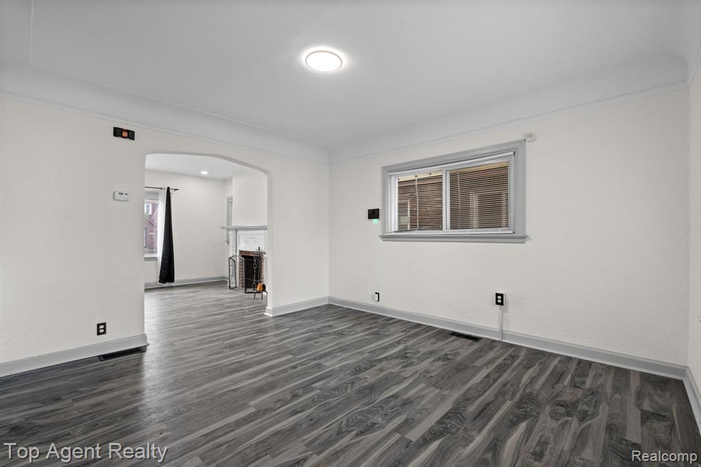 16204 Wisconsin Street, Detroit, MI 48221 — Photo 12