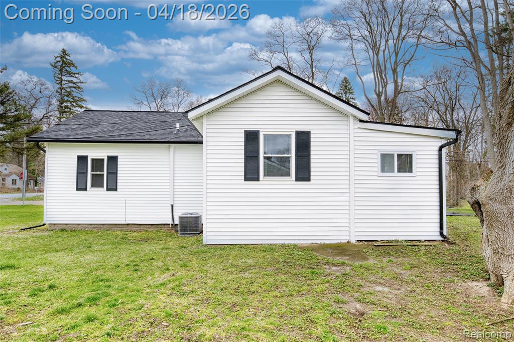 2514 Barton Street, Commerce Twp, MI 48382 — Photo 26
