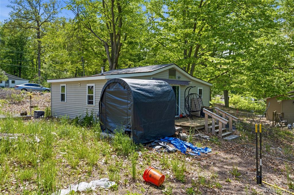 5842 Woodland Drive, Lake, MI 48632 — Photo 2