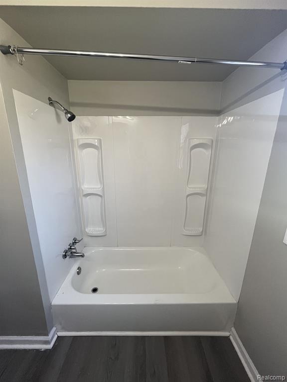648 CLEVELAND Avenue, Lincoln Park, MI 48146 — Photo 12