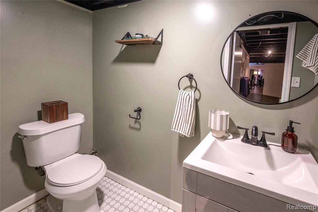 16956 Lauderdale Avenue, Beverly Hills, MI 48025 — Photo 30