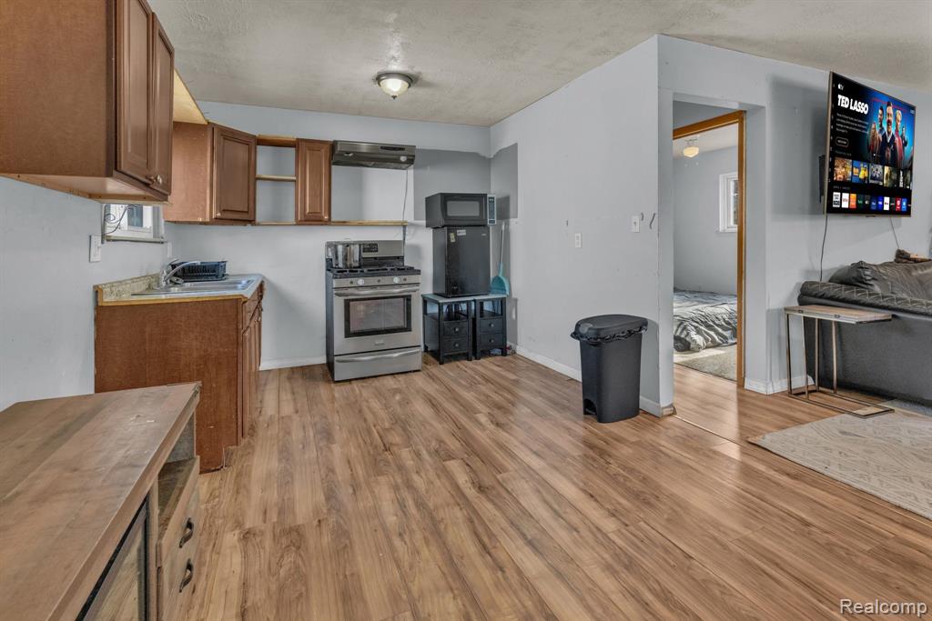 6090 Penrod Street, Detroit, MI 48228 — Photo 17
