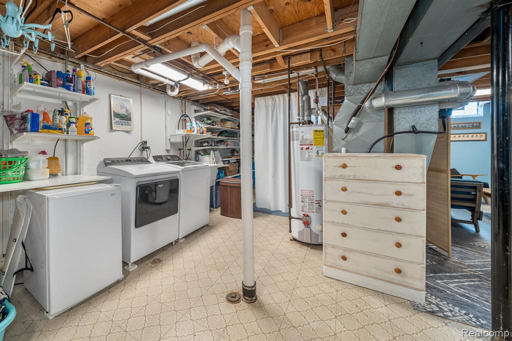 1901 WICKHAM Street, Royal Oak, MI 48073 — Photo 17