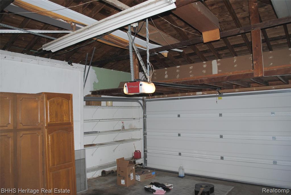 15507 Park Lane, Plymouth, MI 48170 — Photo 18