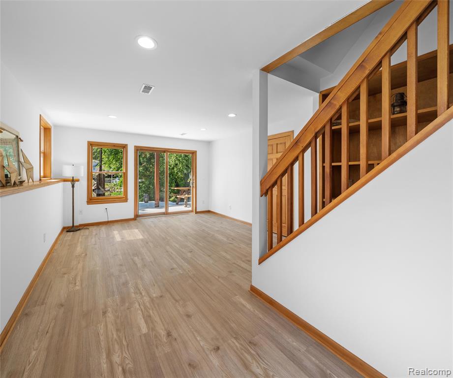 11252 Hiland Court, Pinckney, MI 48169 — Photo 53