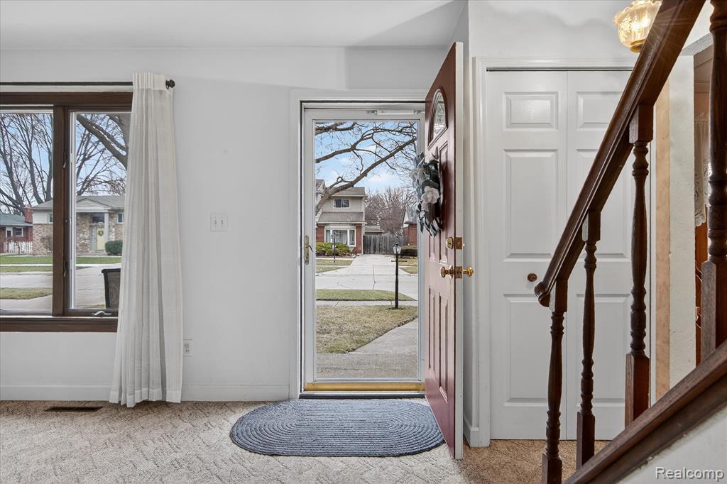 9640 Dudley Street, Taylor, MI 48180 — Photo 4