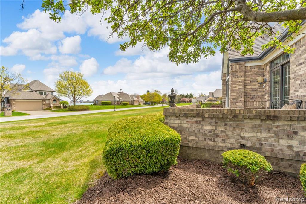 1628 Edison Shores Lane, Port Huron, MI 48060 — Photo 35