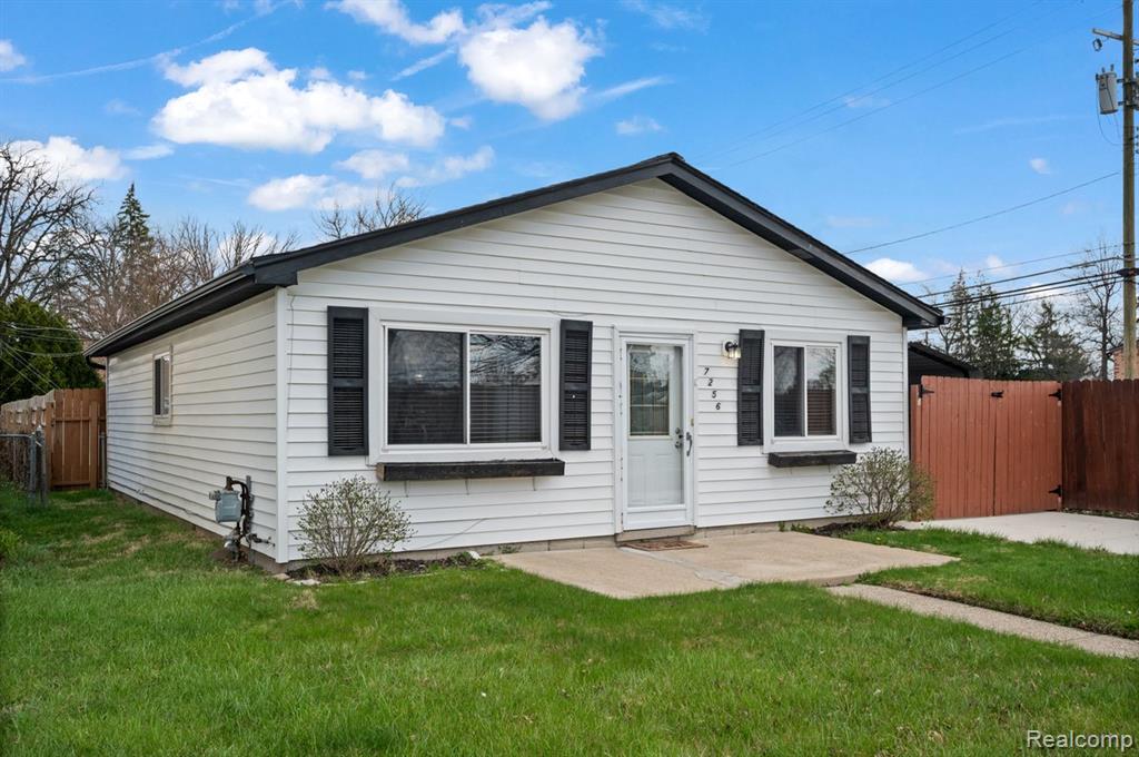 7256 Deering Street, Westland, MI — Photo 3