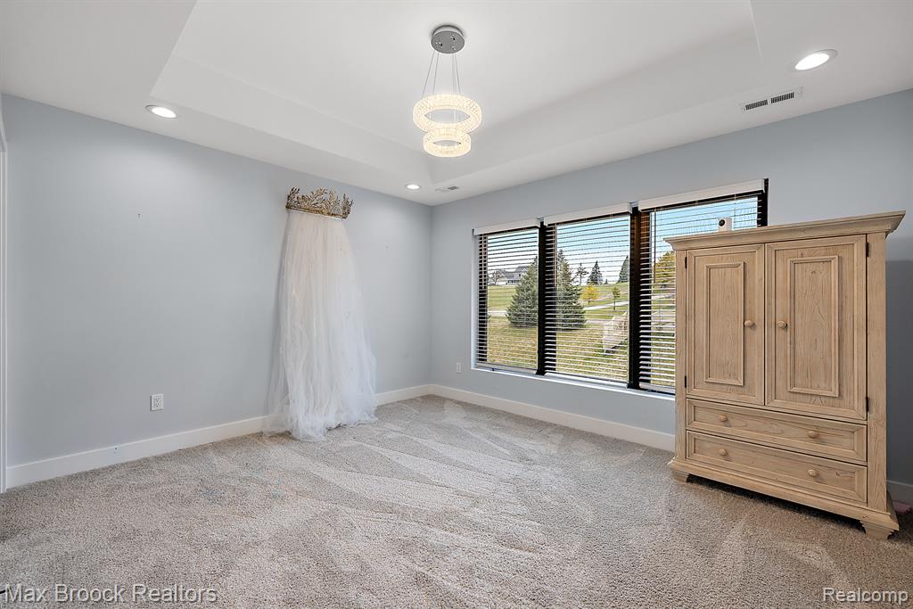 10464 Stoney Point Drive, South Lyon, MI 48178 — Photo 42