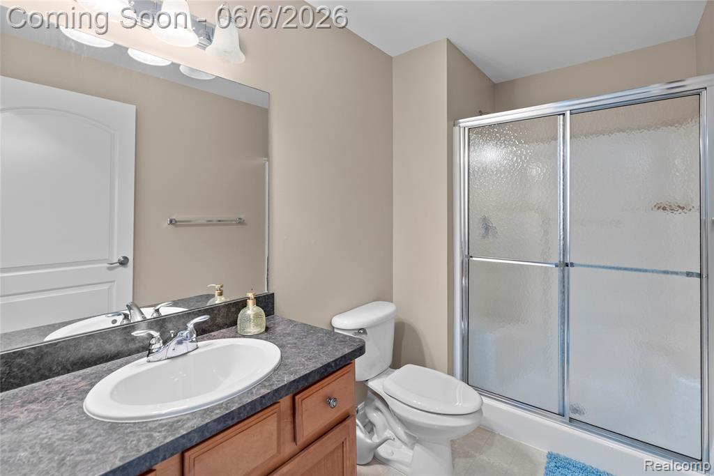 10242 Beacon Court, Grand Blanc, MI 48439 — Photo 37