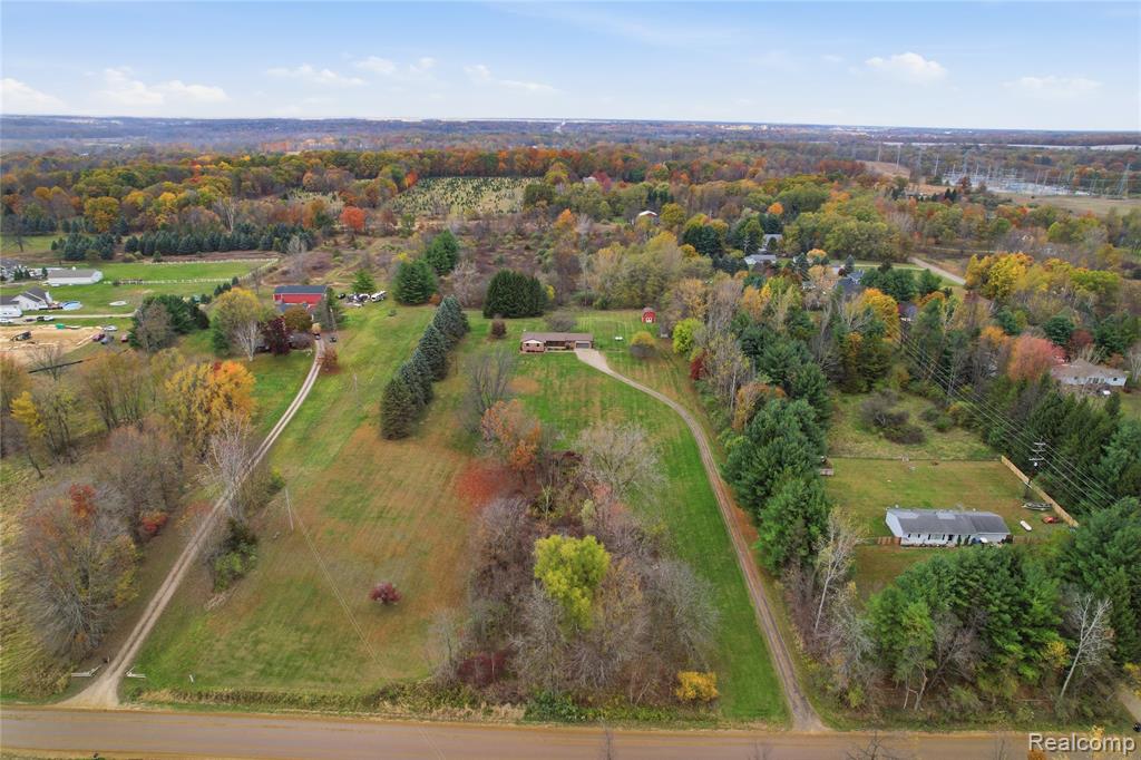 6080 W Coon Lake Road, Howell, MI 48843 — Photo 5