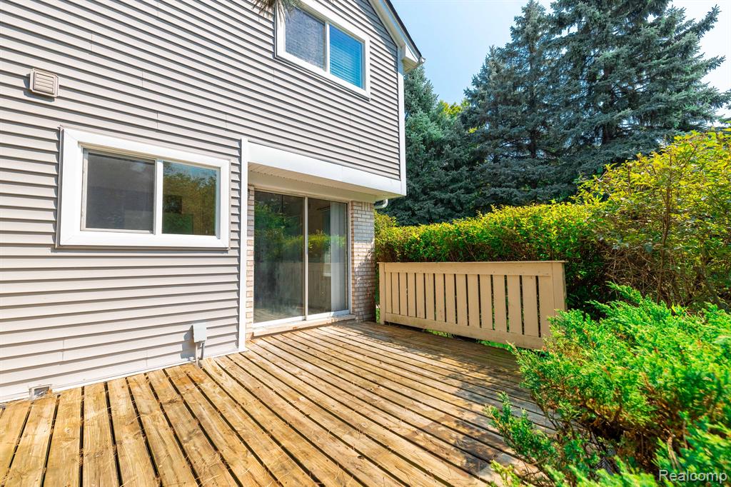 2960 WHITTIER Court, Ann Arbor, MI 48104 — Photo 7