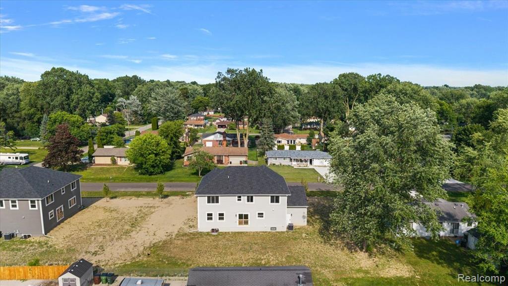 47515 Vanker Avenue, Shelby Twp, MI 48317 — Photo 50