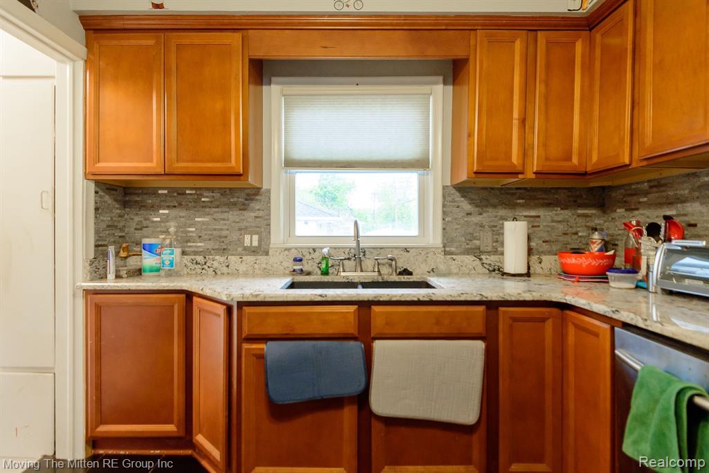 9219 SIOUX, Redford, MI 48239 — Photo 10